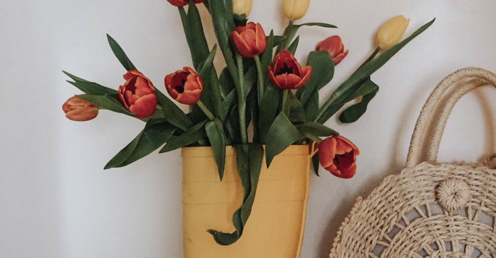 Wellington - Bunch of Tulips in Yellow Wellington Boot