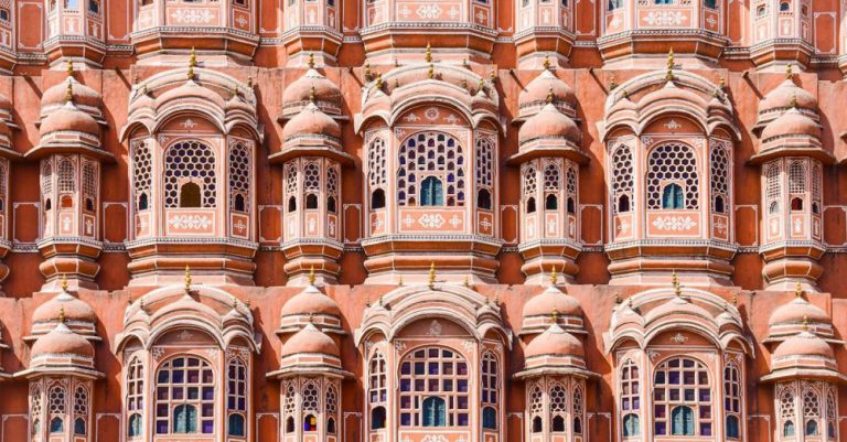 Haka - Facade of the Hawa Mahal Palace in Jaipur, India